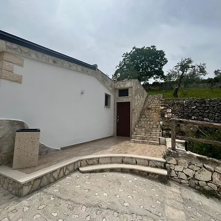 Casa Di Claudia Bed & Breakfast